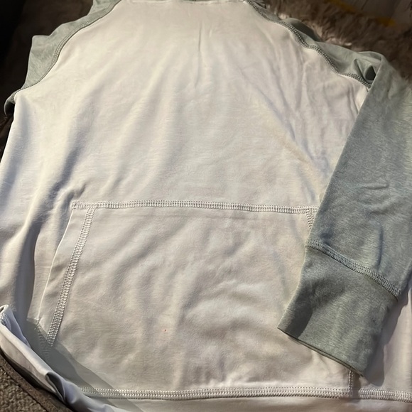 Runway Impossible hoddie green Gray Quick Dry Moisture Wicking - Picture 1 of 4